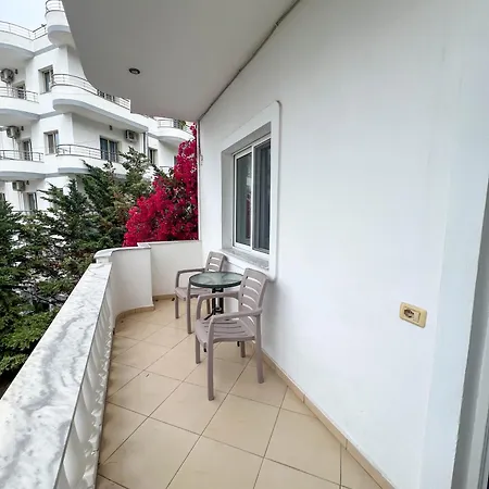 릭사이 3* Sarandë