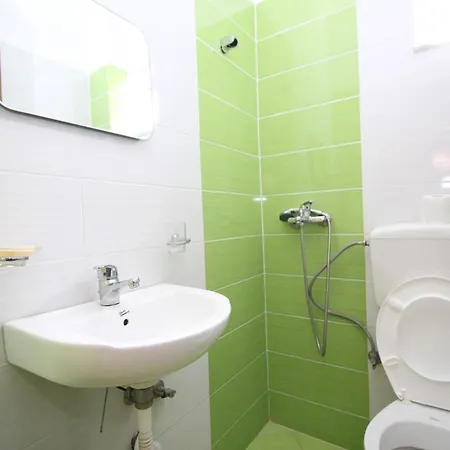 Hotel Rixhi 3*